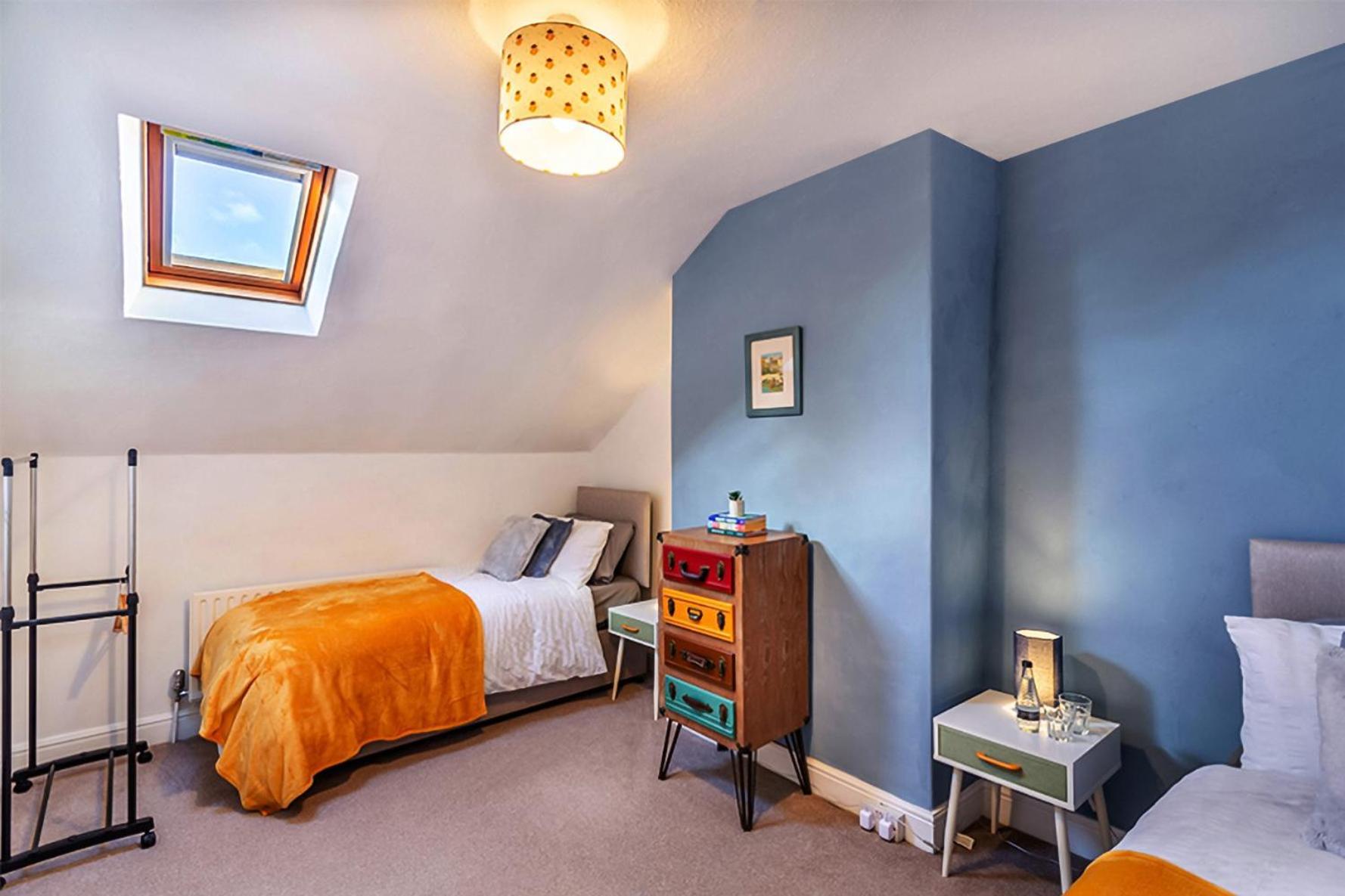 The Harrogate House - 4 Bed Townhouse Apartamento Exterior foto