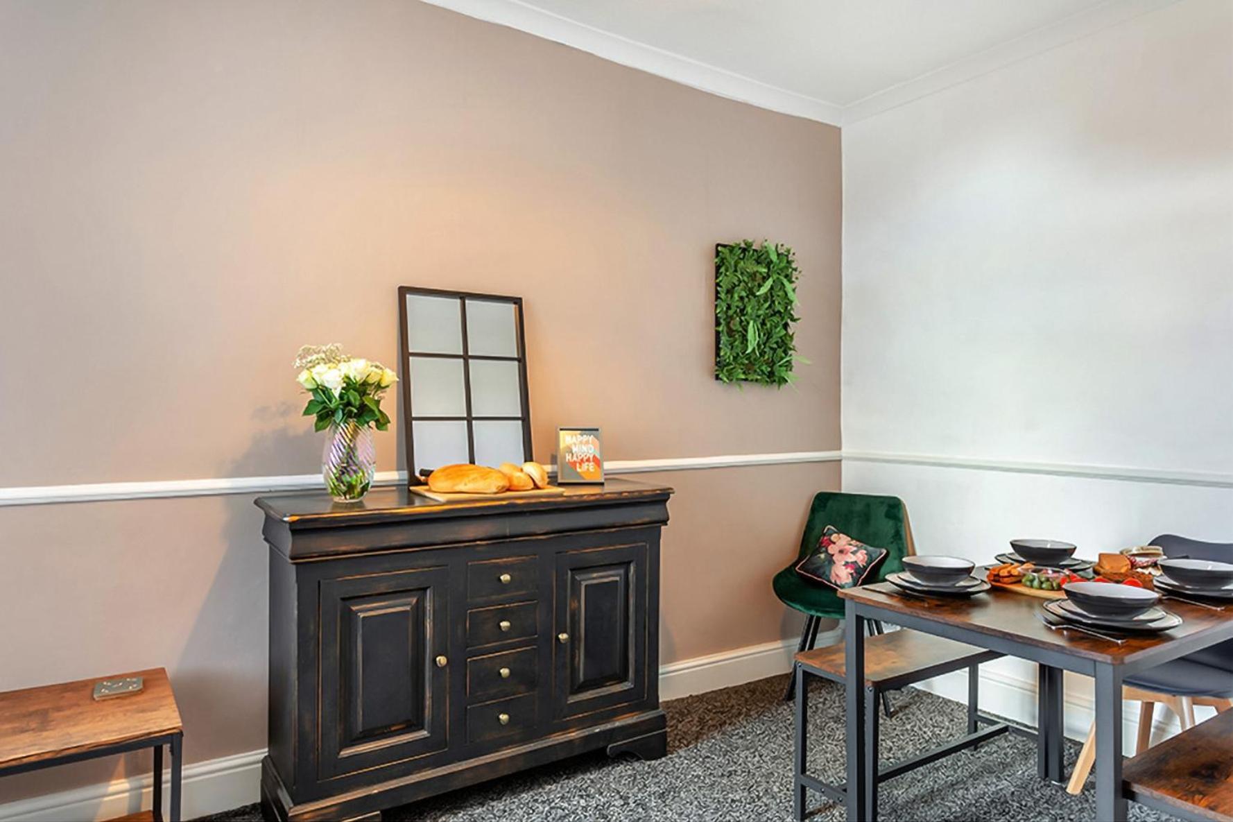 The Harrogate House - 4 Bed Townhouse Apartamento Exterior foto